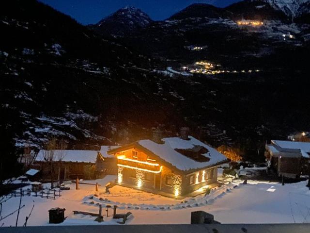 Casa Vacanze Petit Haury - Alloggi Ad Uso Turistico Vda Arvier N 0039 E N 0040 - Εξωτερικό φωτογραφία