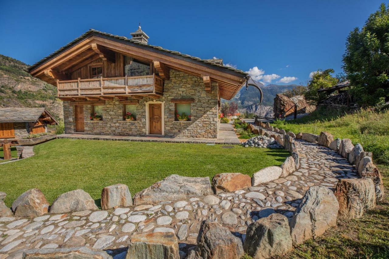Casa Vacanze Petit Haury - Alloggi Ad Uso Turistico Vda Arvier N 0039 E N 0040 - Εξωτερικό φωτογραφία