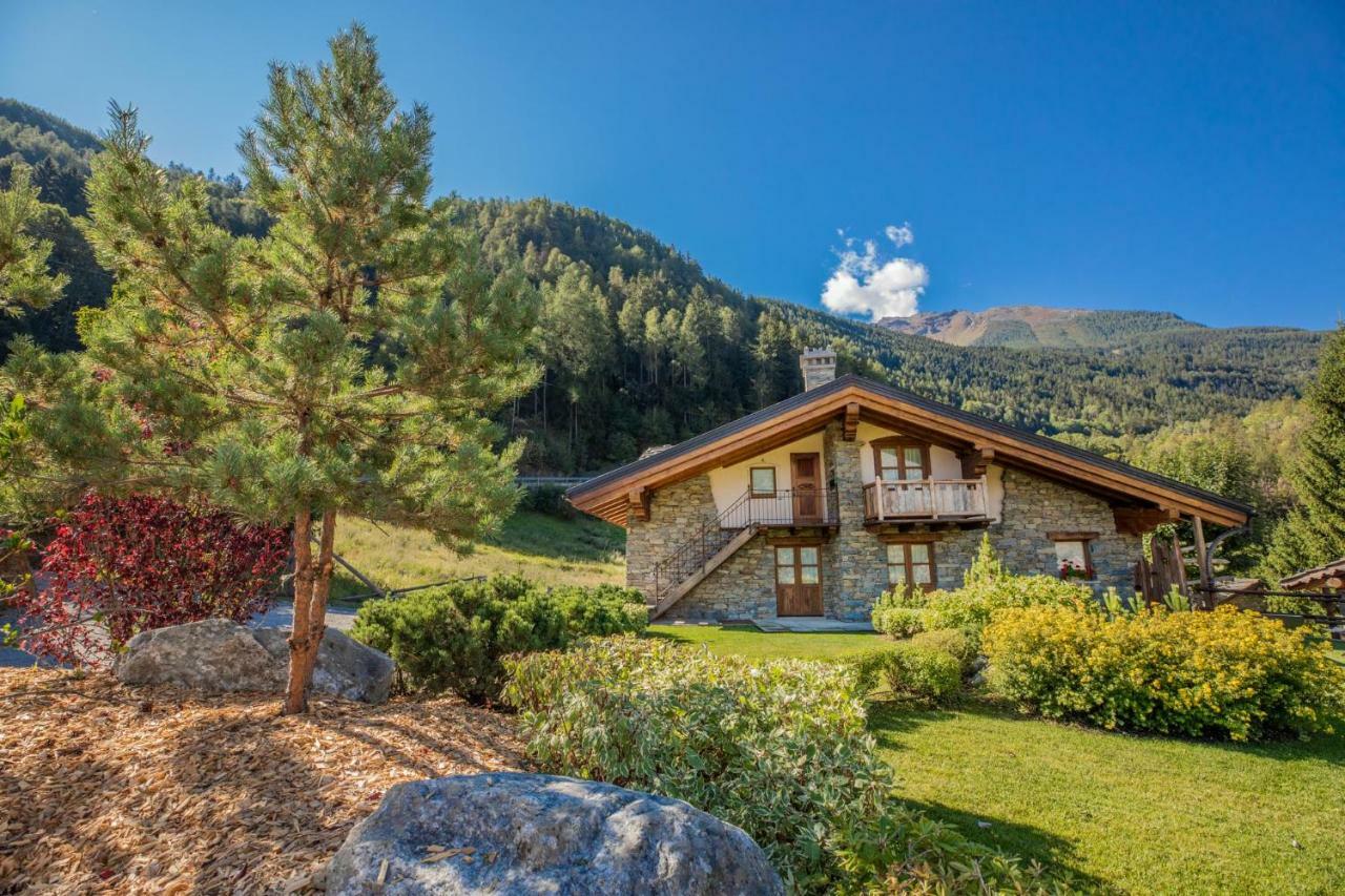 Casa Vacanze Petit Haury - Alloggi Ad Uso Turistico Vda Arvier N 0039 E N 0040 - Εξωτερικό φωτογραφία